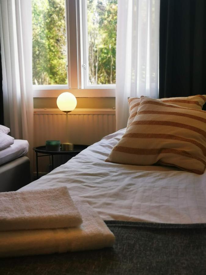 Surfviken Glamping And B&B ستينانغسوند المظهر الخارجي الصورة