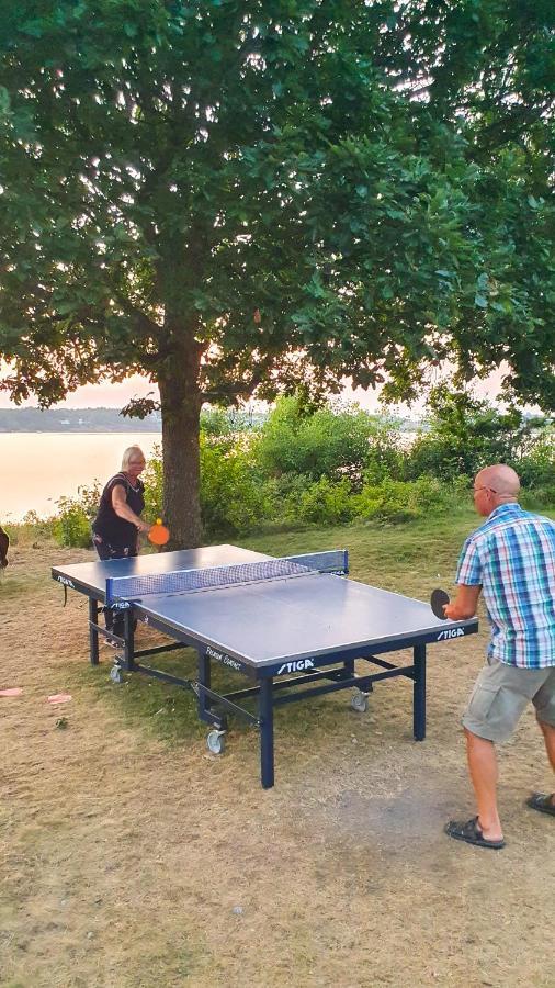 Surfviken Glamping And B&B ستينانغسوند المظهر الخارجي الصورة